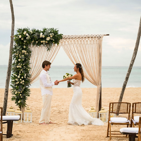 Romance by Paradisus - Complimentary Symbolic Ceremony + 1hour cocktail  + 3 hours reception